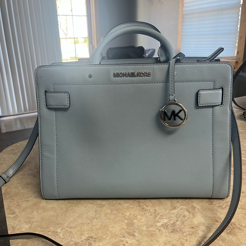 🌸Michael Kors Sky Blue Handbag🌸